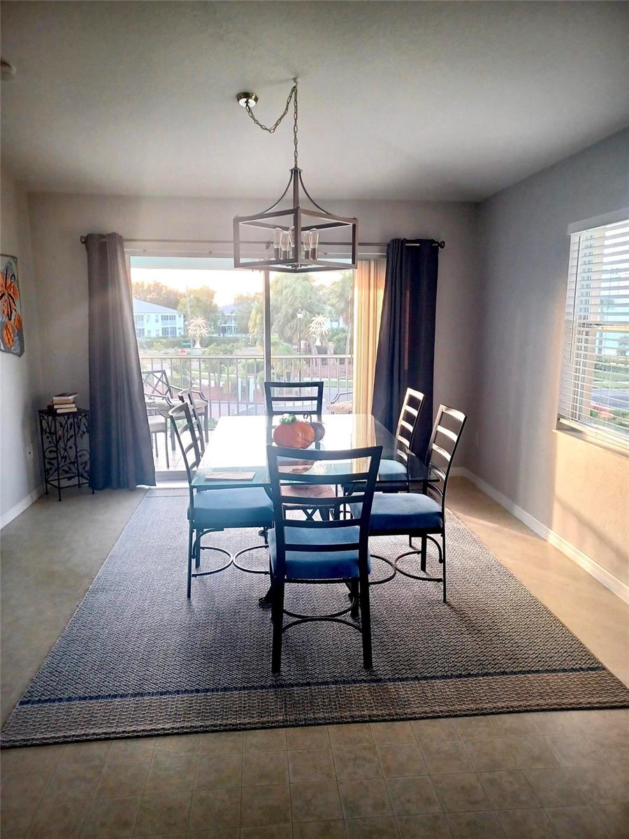 Image 4 of 13 For 5800 Sabal Trace Drive 1202