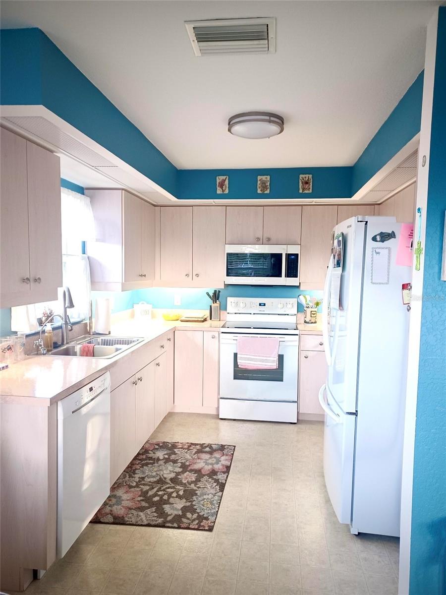 Image 6 of 13 For 5800 Sabal Trace Drive 1202