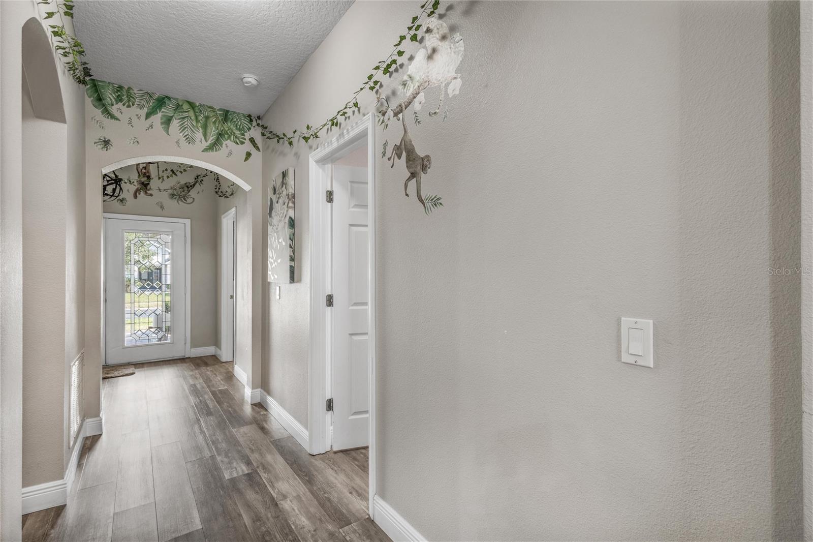 Image 10 of 19 For 4715 Cumbrian Lakes Drive