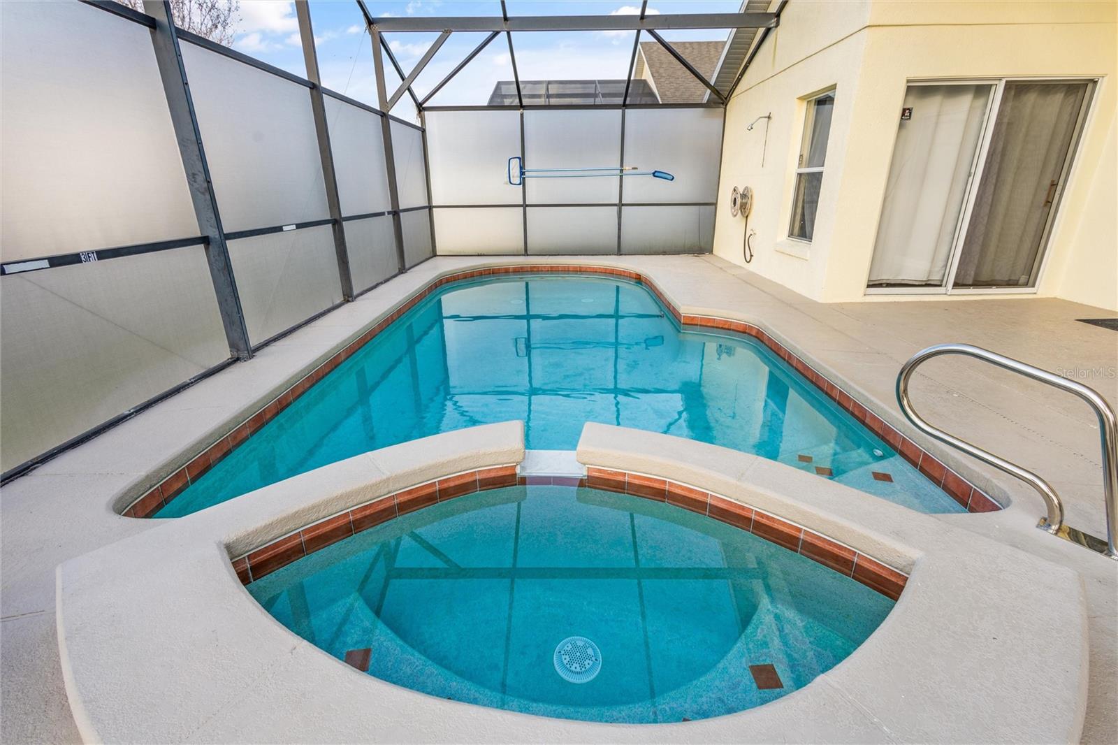 Image 17 of 19 For 4715 Cumbrian Lakes Drive