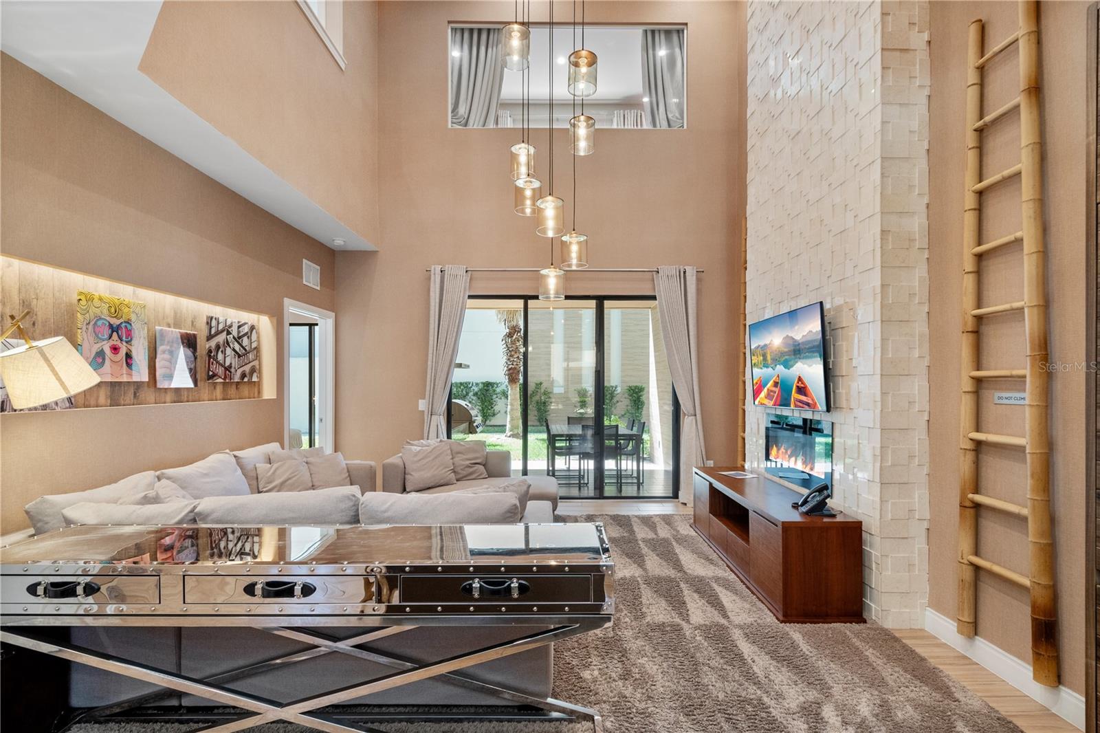 Image 18 of 52 For 7580 Brooklyn Drive