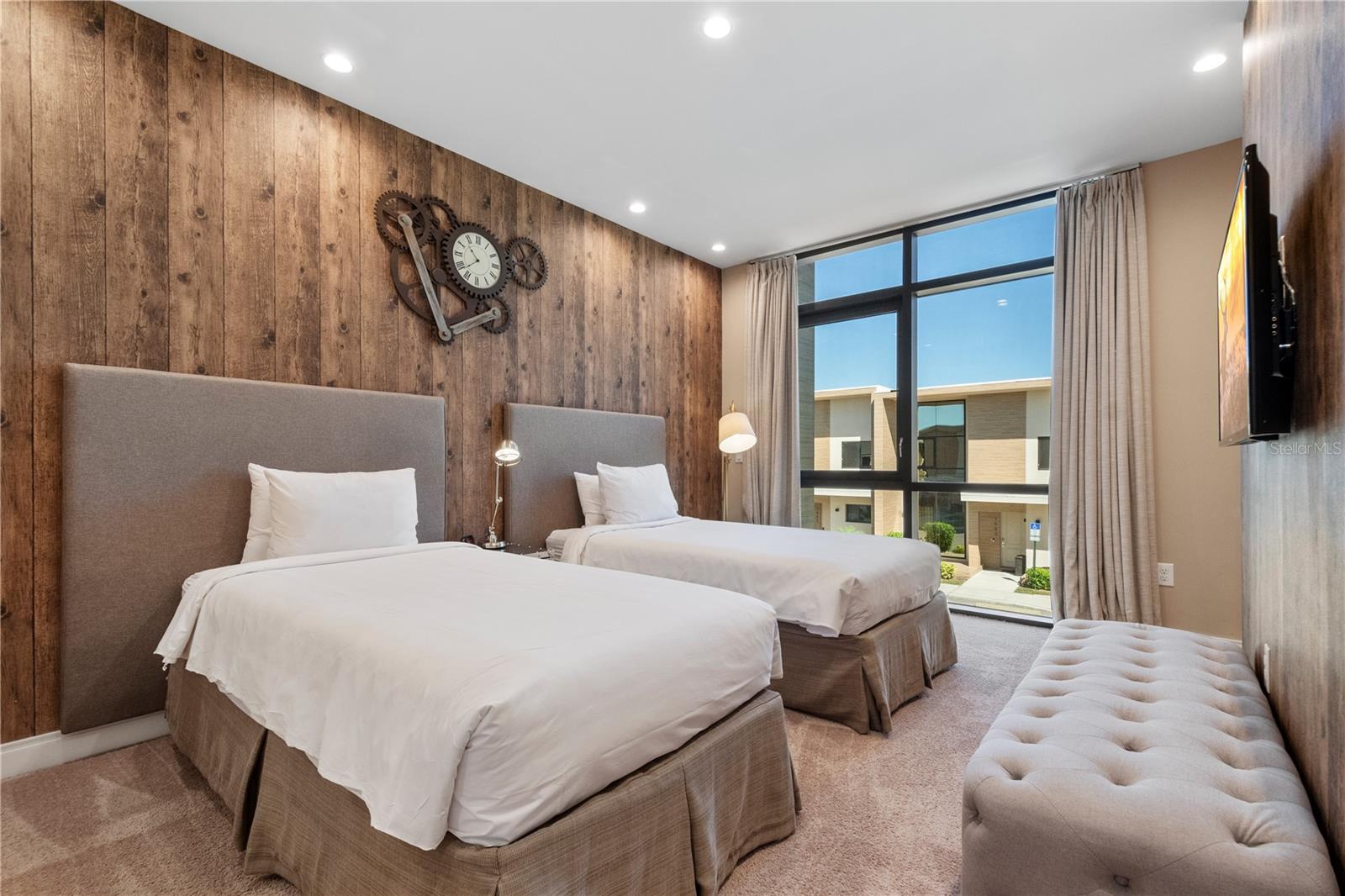 Image 42 of 52 For 7580 Brooklyn Drive