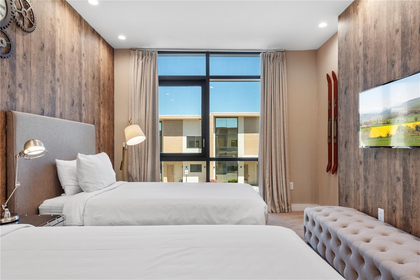 Image 45 of 52 For 7580 Brooklyn Drive