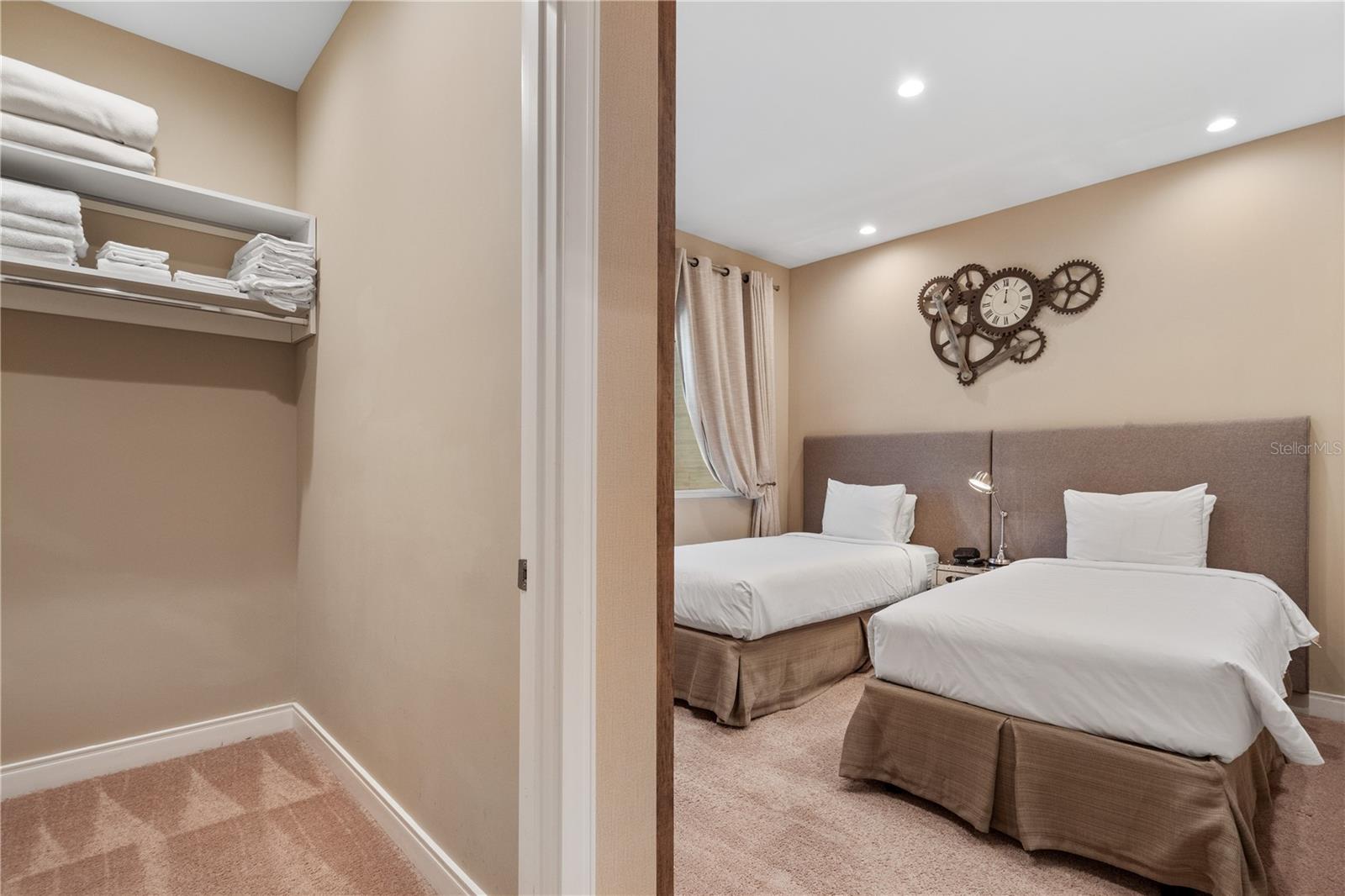 Image 48 of 52 For 7580 Brooklyn Drive