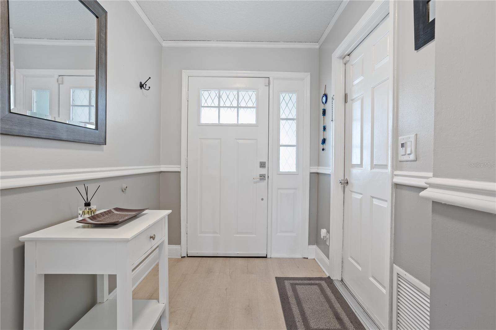 Image 25 of 38 For 7550 Herricks Loop