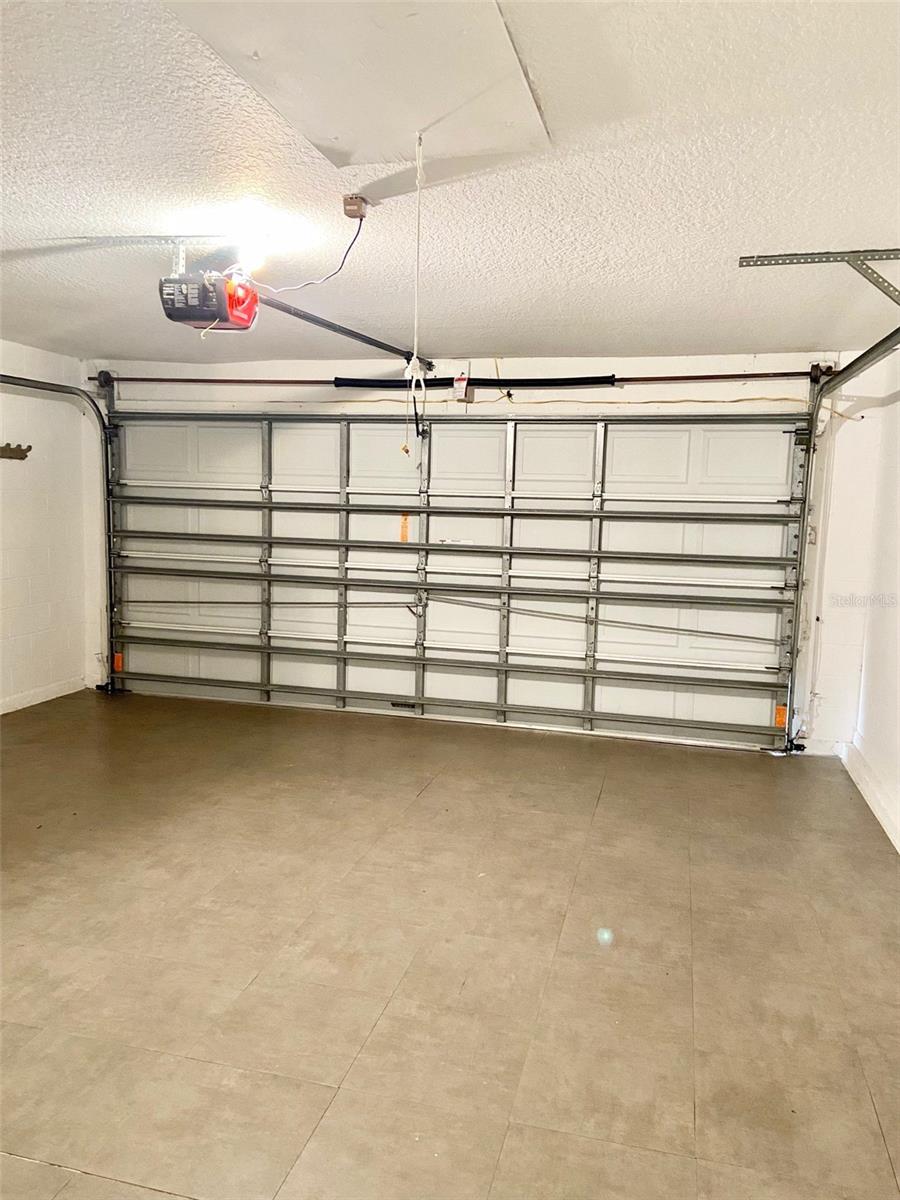 Image 18 of 20 For 1030 Adelphi Lane