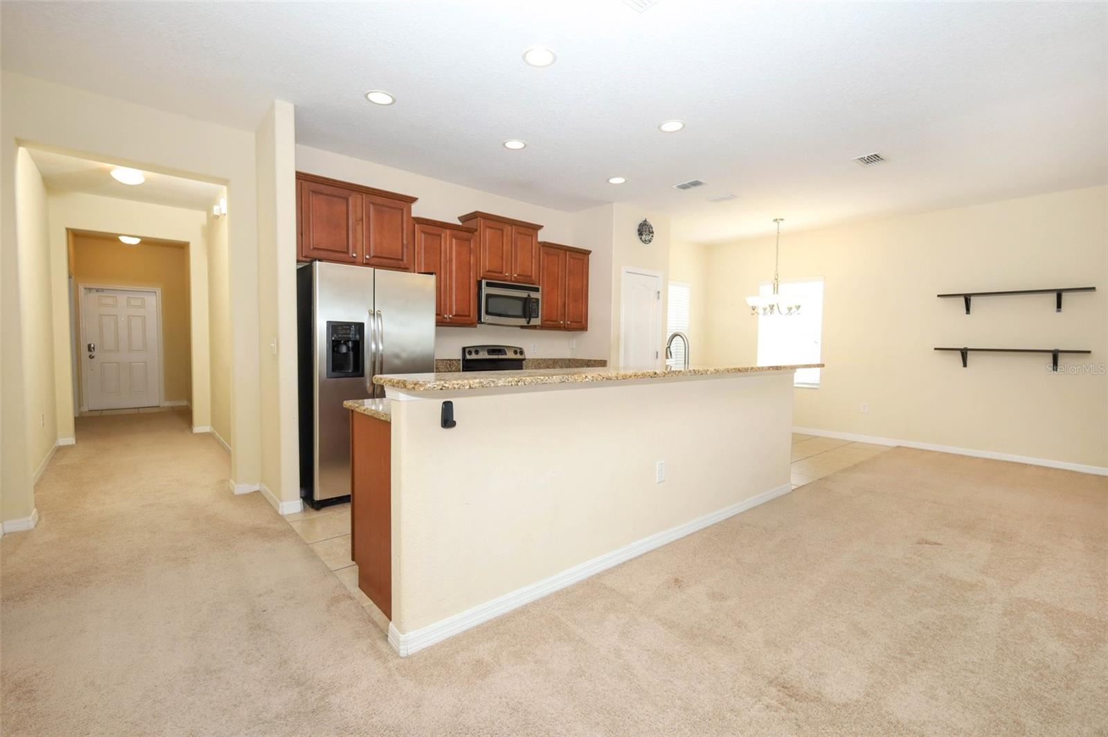 Image 17 of 58 For 1022 Alston Bay Boulevard