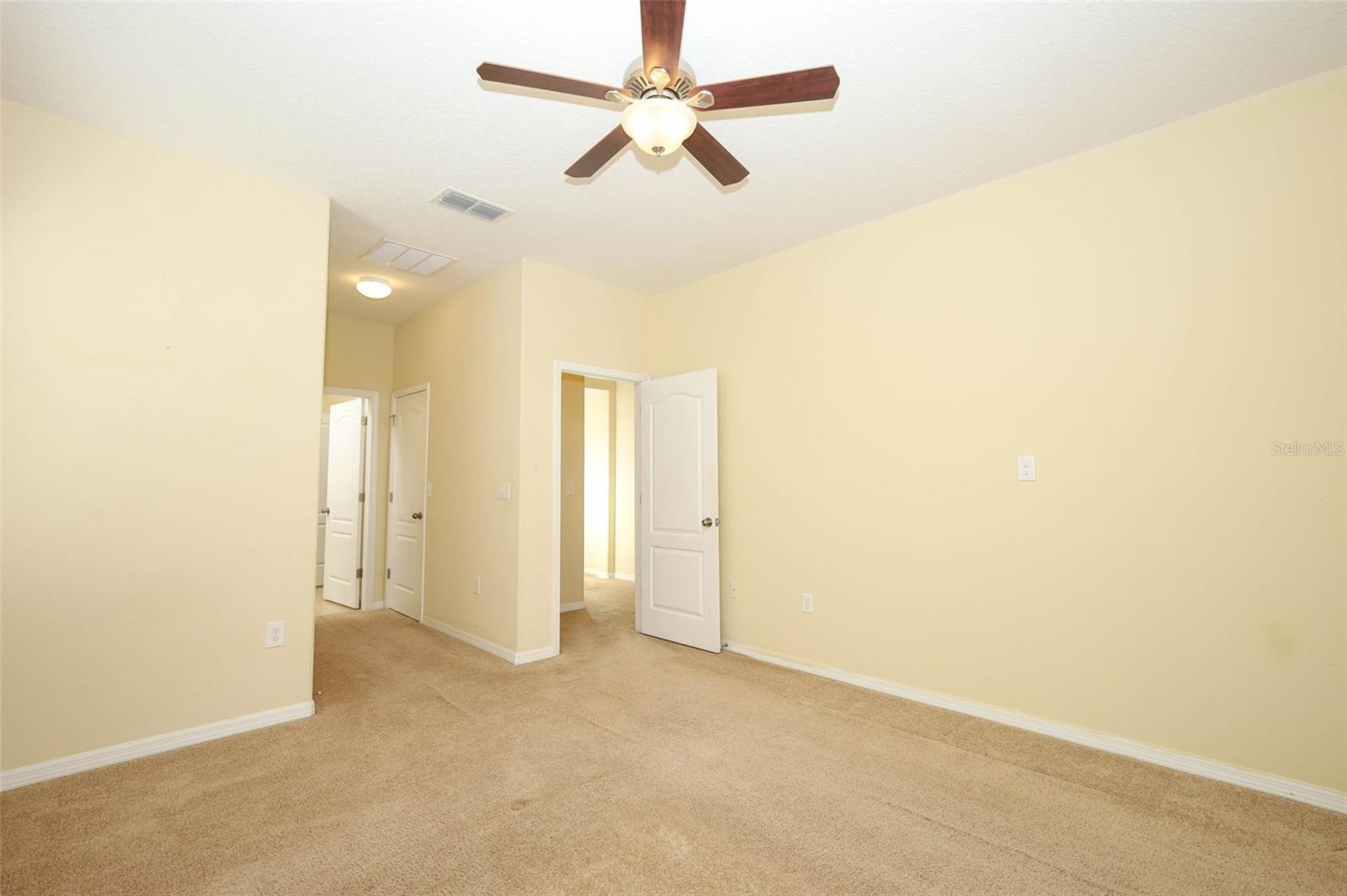 Image 26 of 58 For 1022 Alston Bay Boulevard