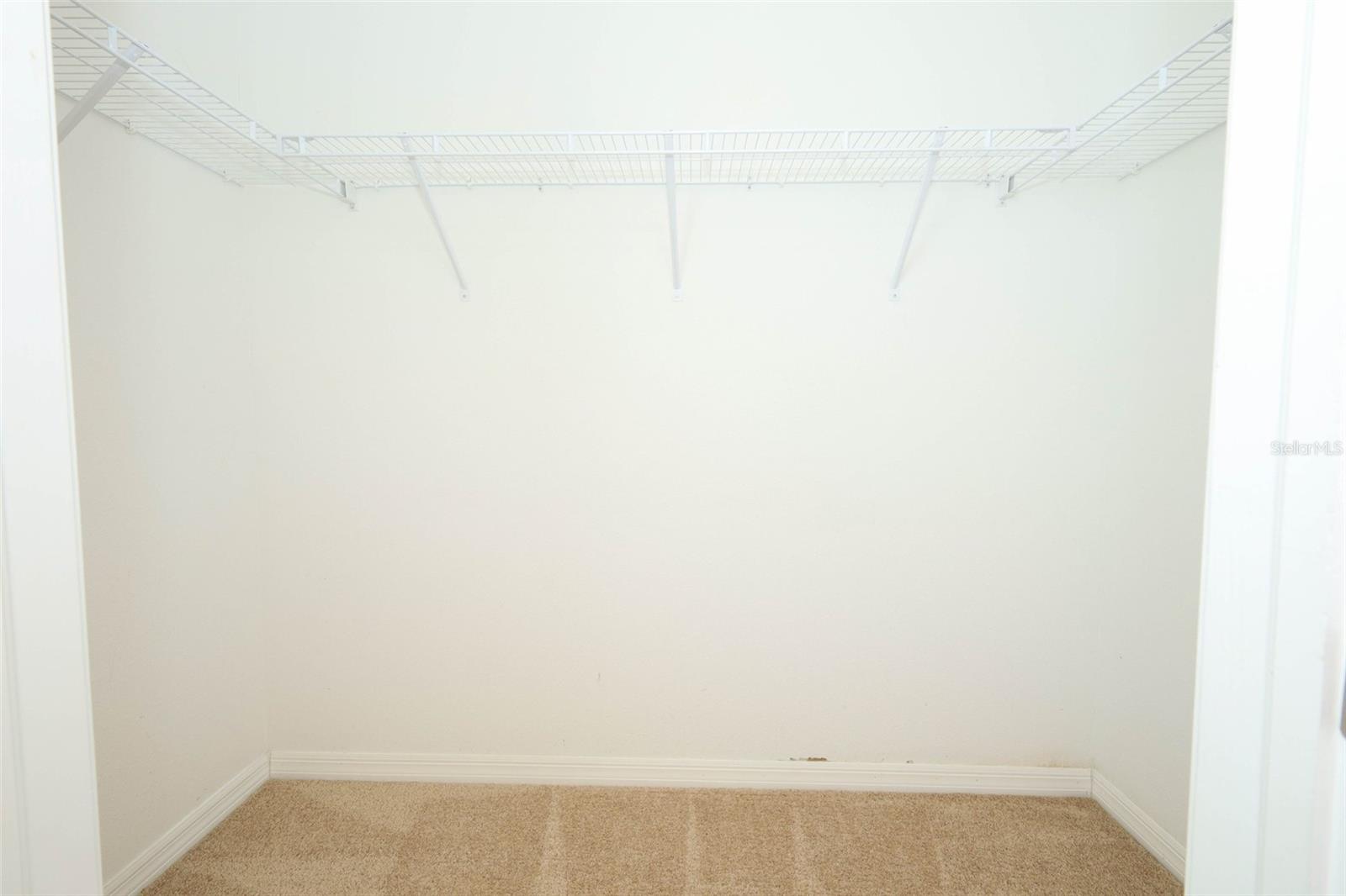 Image 31 of 58 For 1022 Alston Bay Boulevard