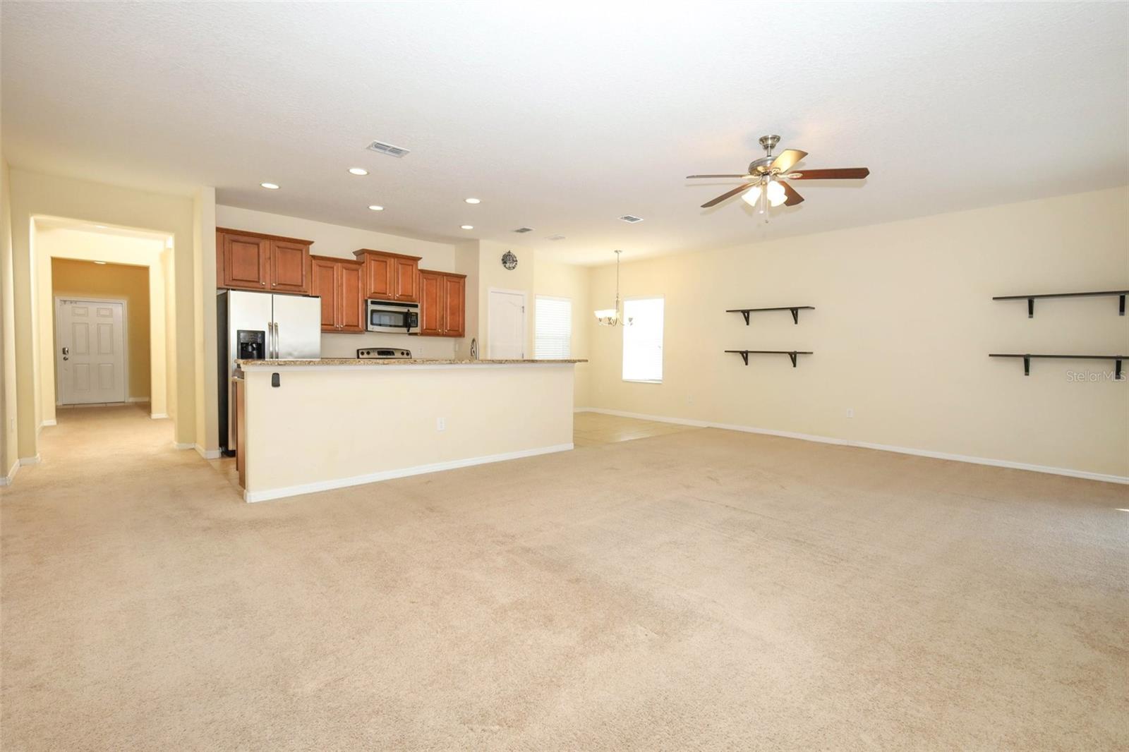 Image 7 of 58 For 1022 Alston Bay Boulevard