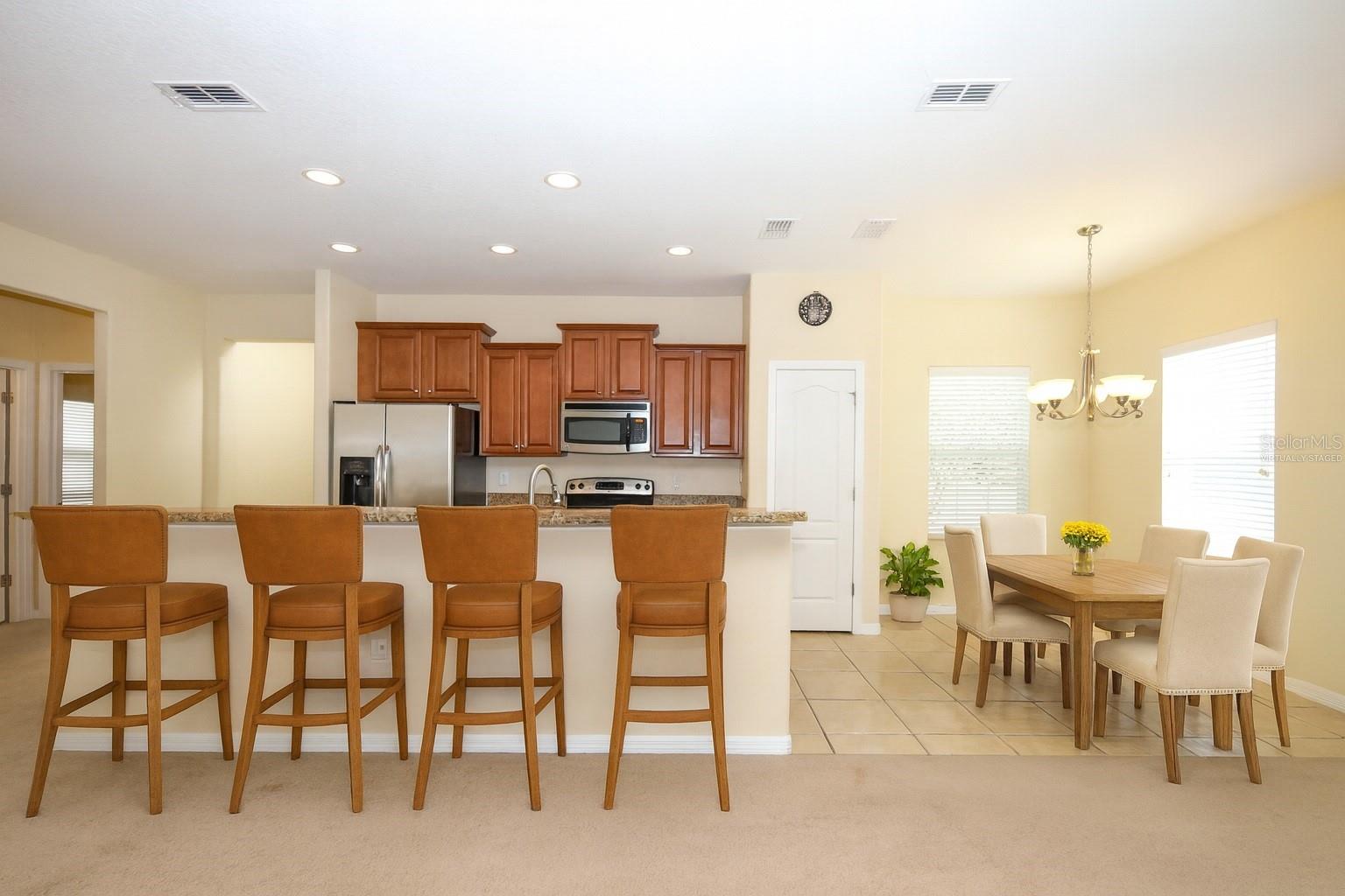 Image 8 of 58 For 1022 Alston Bay Boulevard