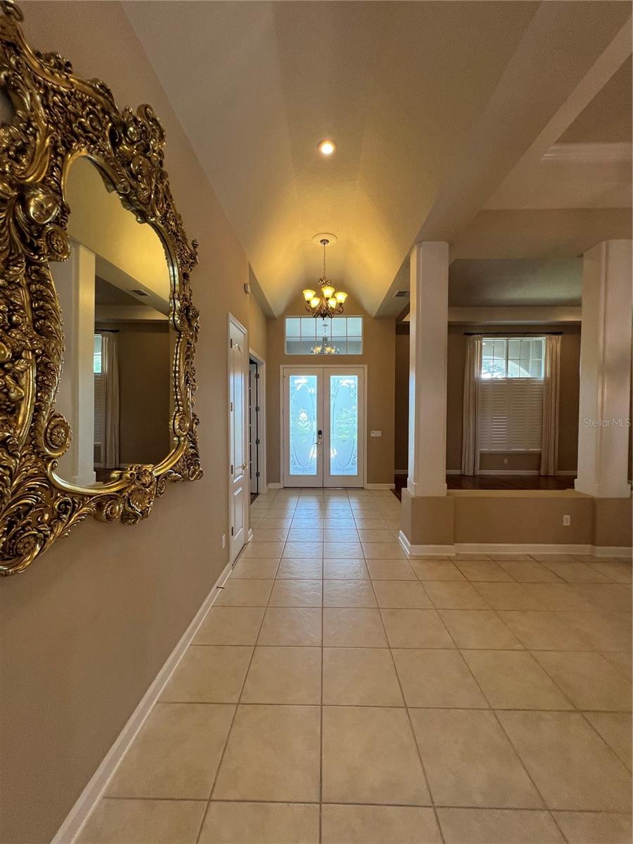 Image 9 of 28 For 7904 Westminster Abbey Boulevard