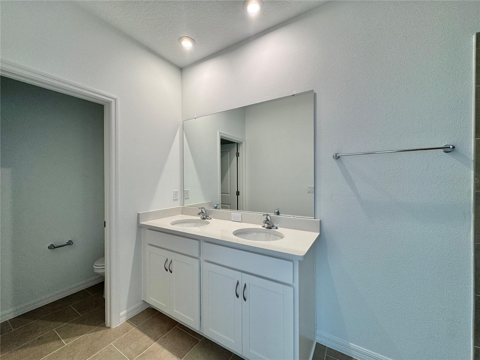 Image 16 of 21 For 301 Platform Lane