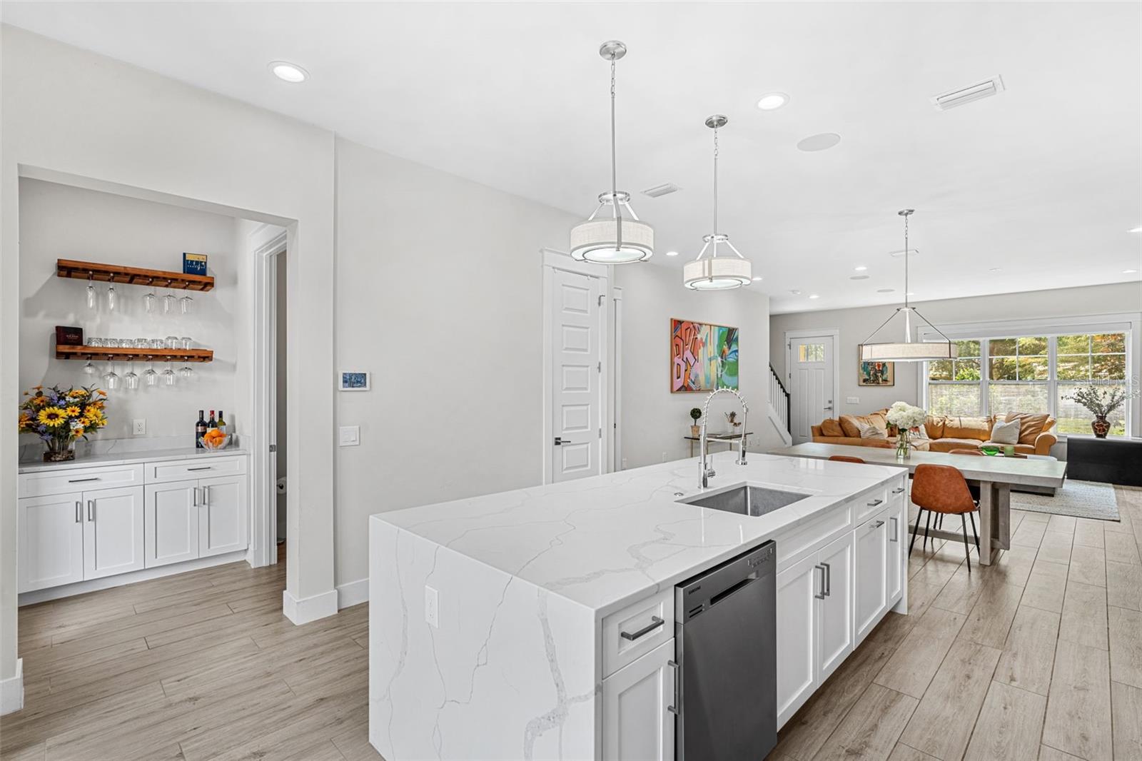 Image 11 of 24 For 1275 Michigan Avenue