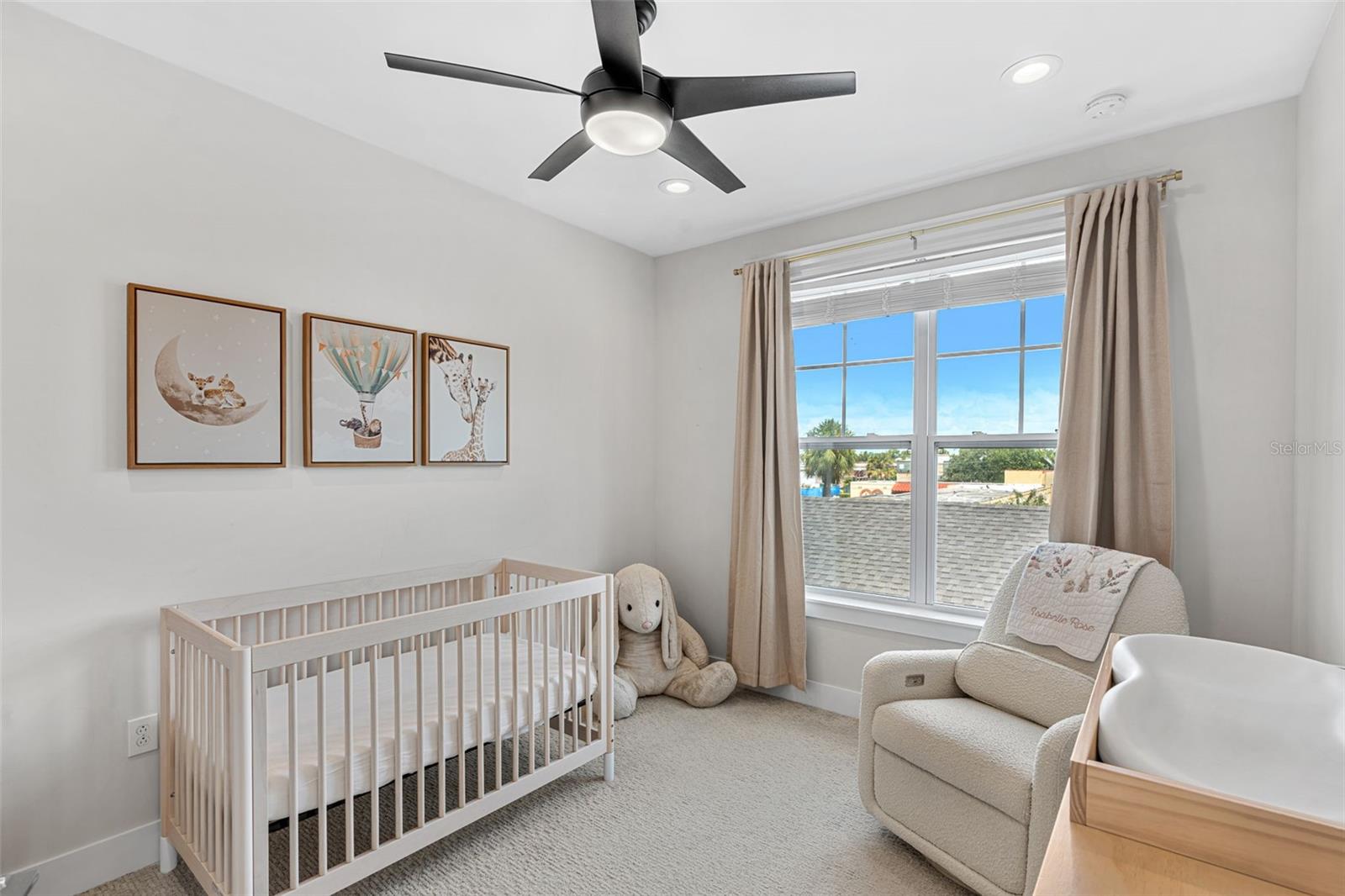 Image 19 of 24 For 1275 Michigan Avenue