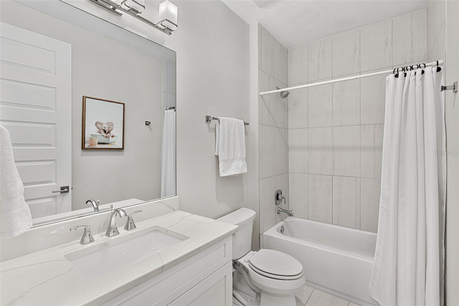 Image 20 of 24 For 1275 Michigan Avenue