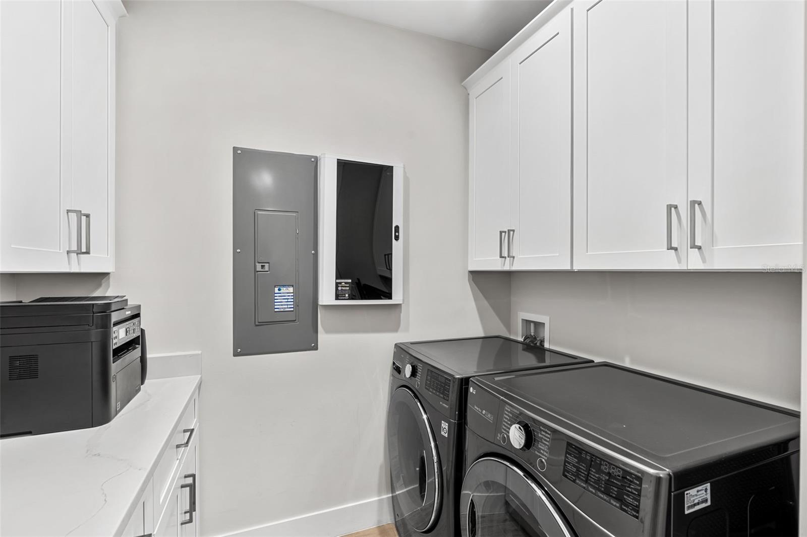 Image 22 of 24 For 1275 Michigan Avenue