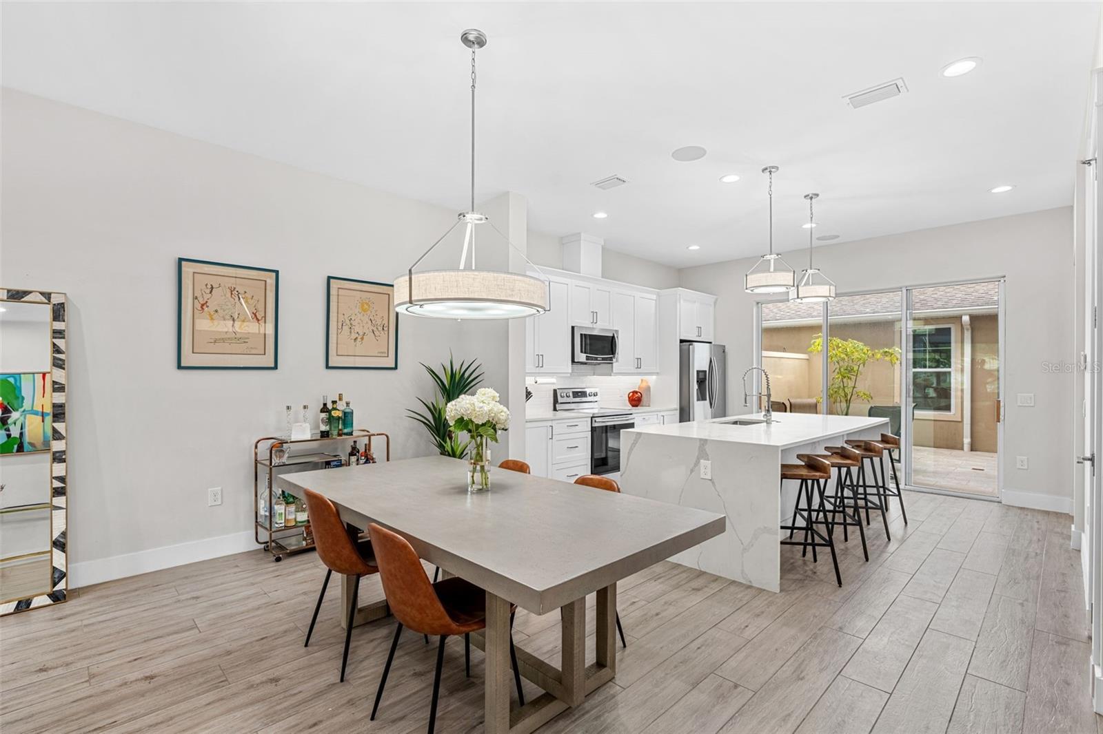 Image 6 of 24 For 1275 Michigan Avenue