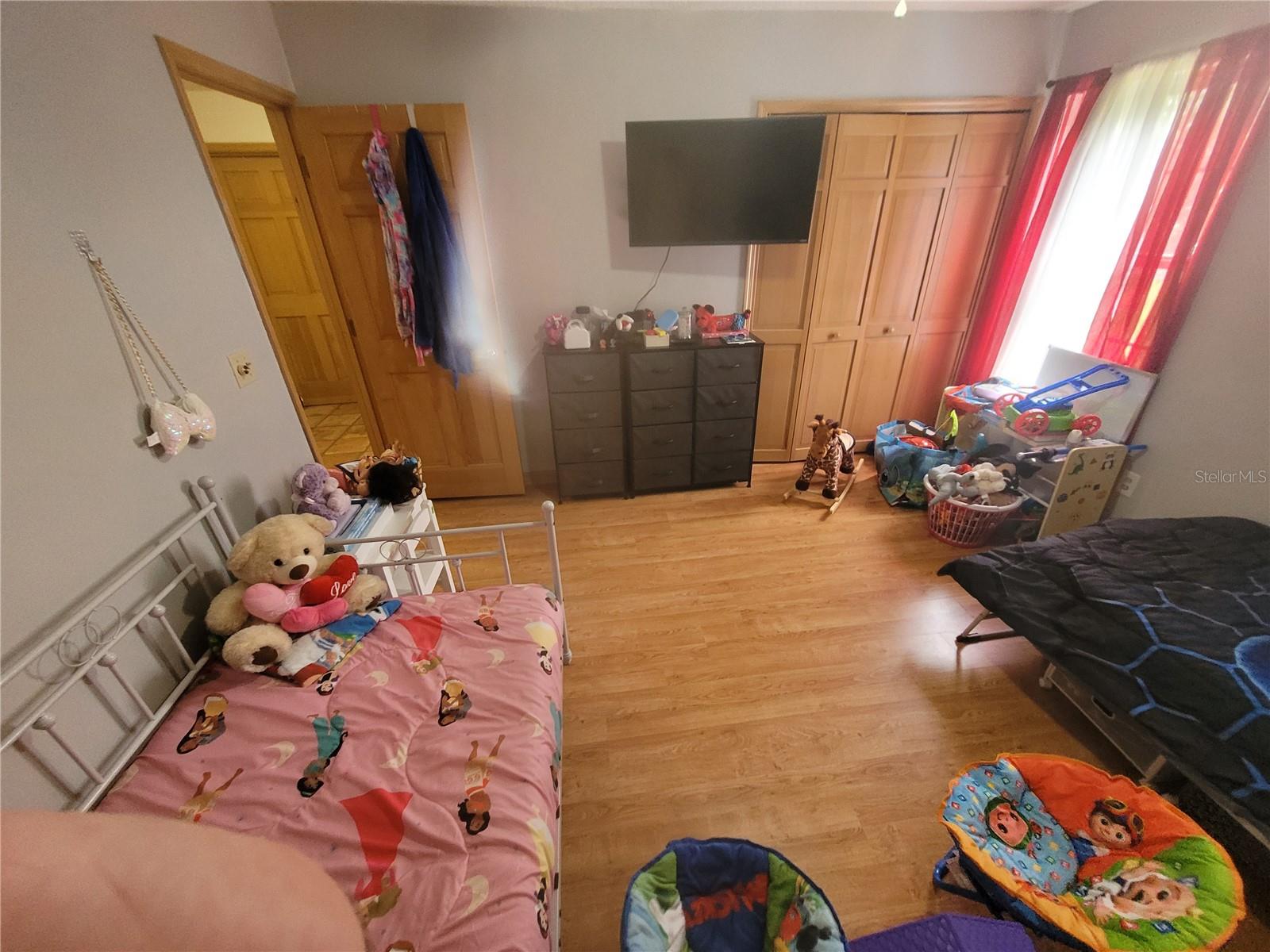 Image 17 of 36 For 1057 Torchwood Drive