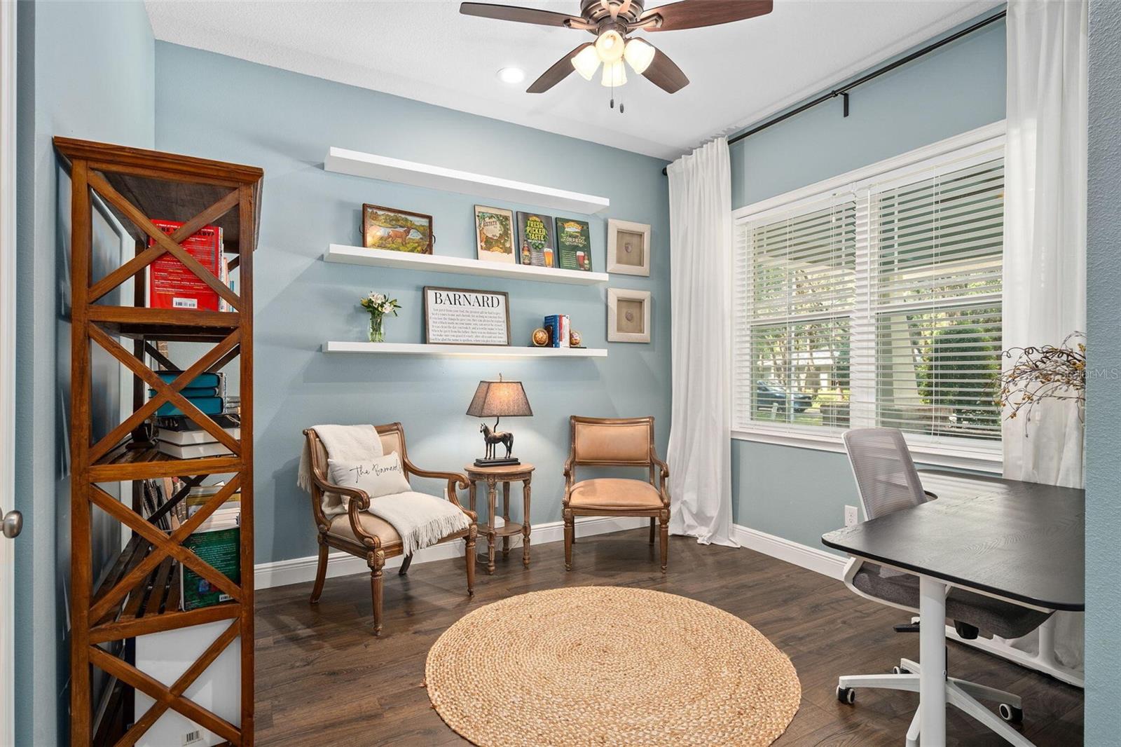 Image 17 of 51 For 613 Bonita Road