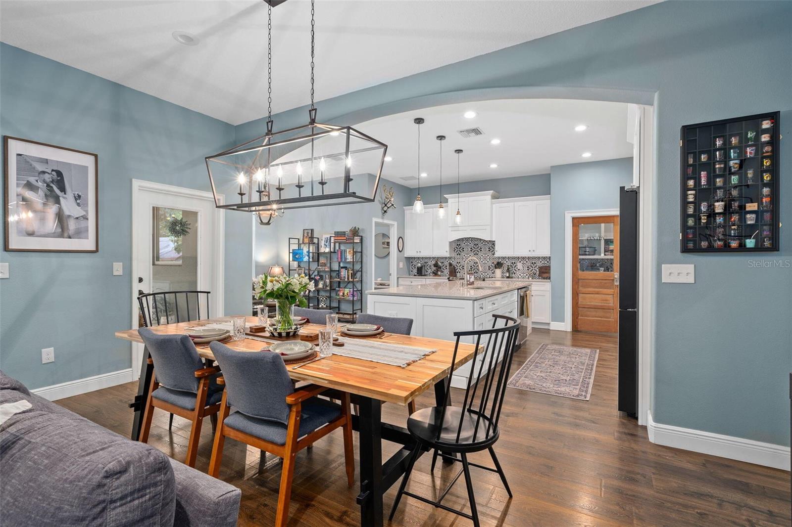 Image 25 of 51 For 613 Bonita Road