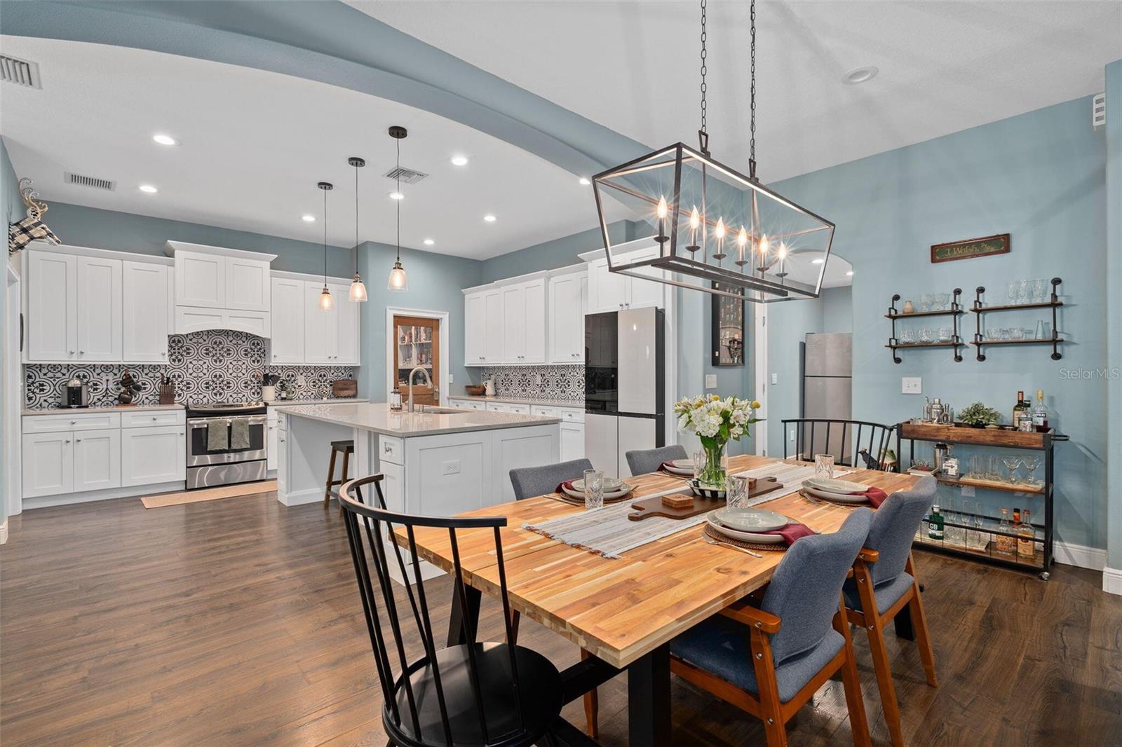 Image 26 of 51 For 613 Bonita Road