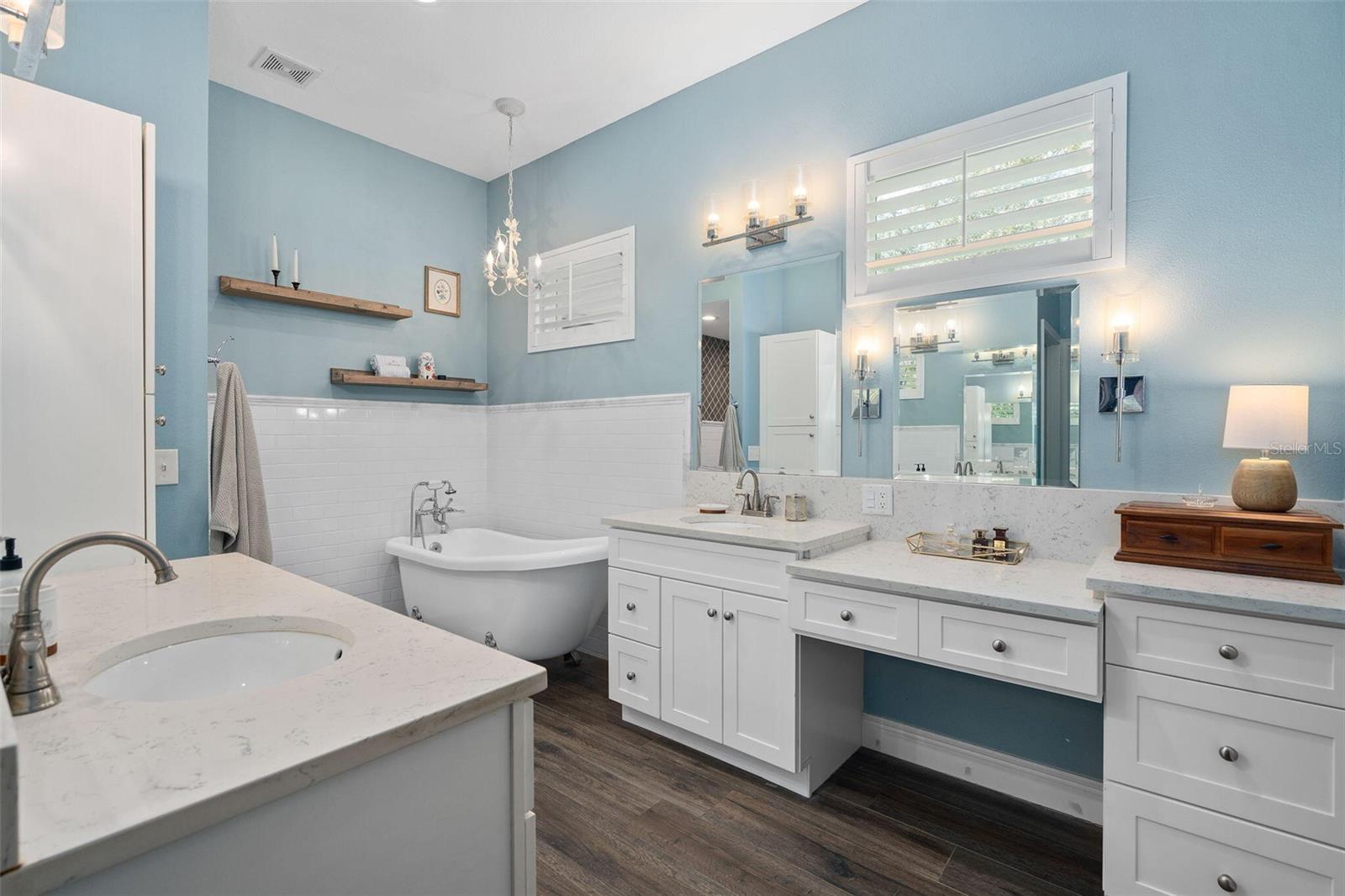 Image 36 of 51 For 613 Bonita Road