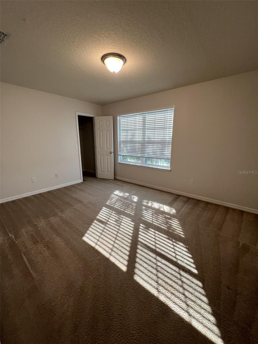 Image 18 of 24 For 15601 Carina Drive