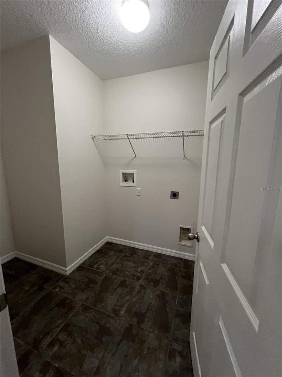 Image 21 of 24 For 15601 Carina Drive