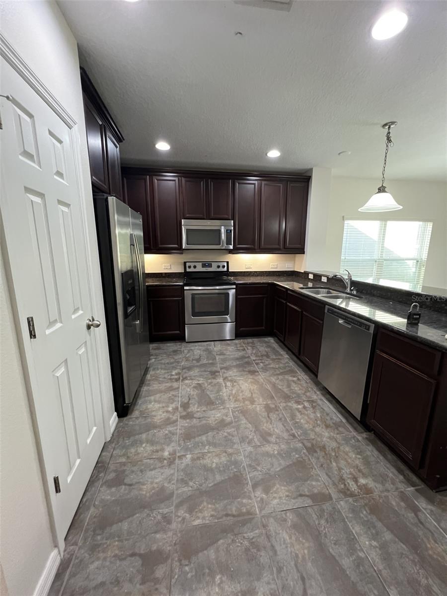 Image 6 of 24 For 15601 Carina Drive