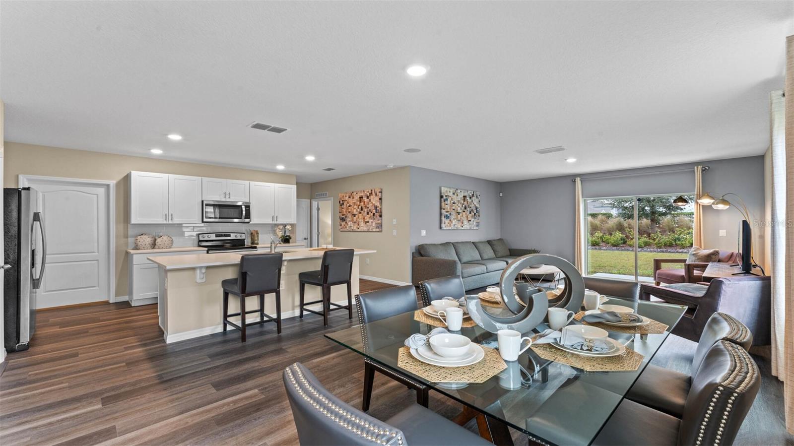 Image 8 of 50 For 1829 Three Bars Road