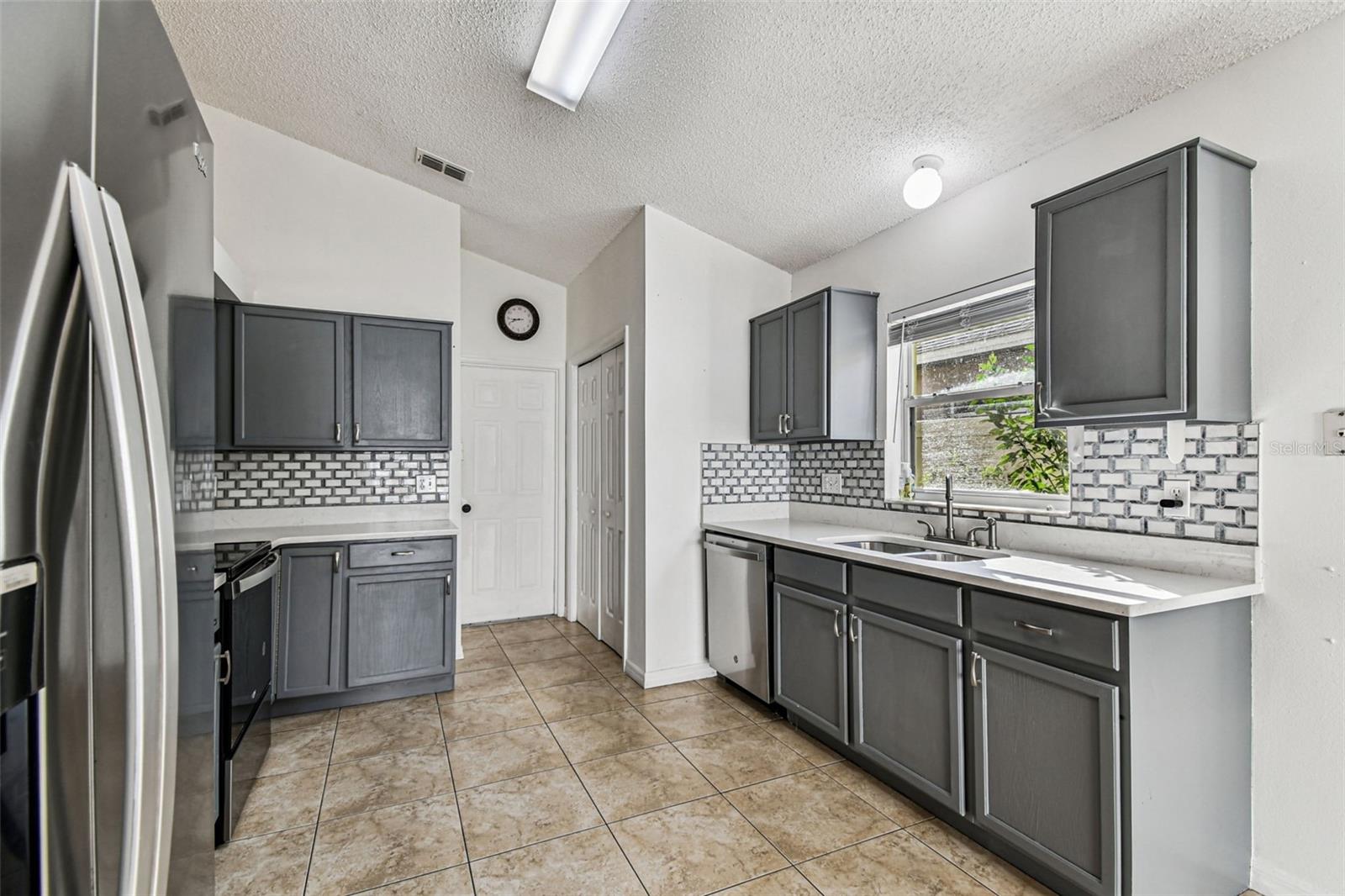 Image 16 of 26 For 5705 Rywood Drive