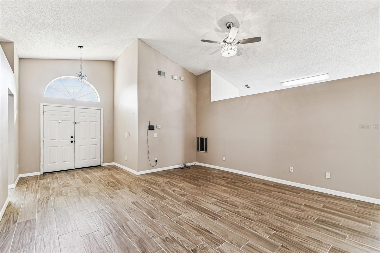 Image 6 of 26 For 5705 Rywood Drive