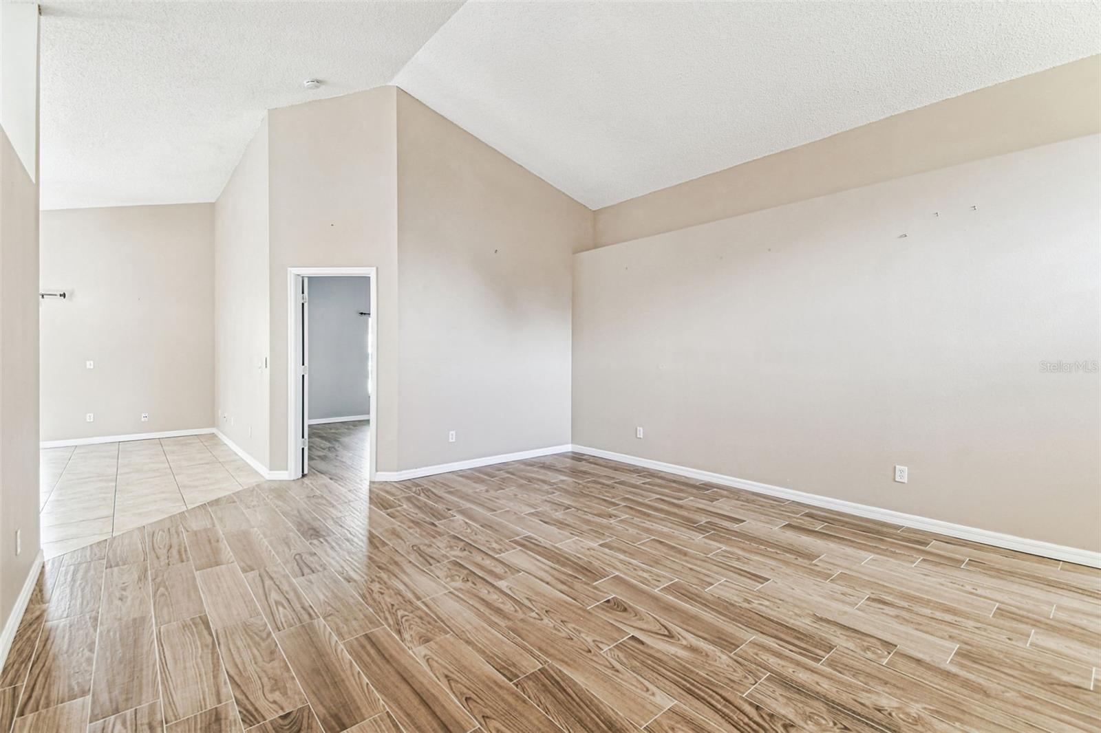 Image 9 of 26 For 5705 Rywood Drive