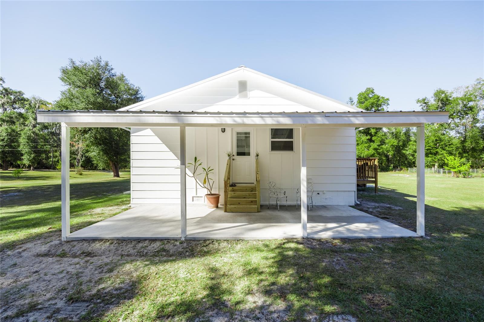 Image 31 of 41 For 6320 91st Trail