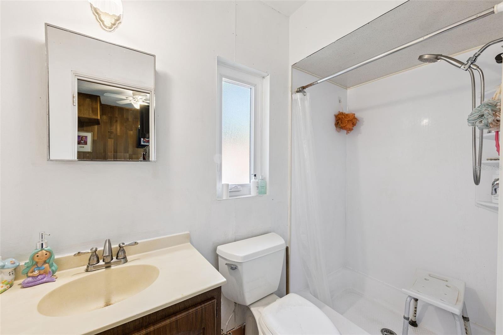 Image 11 of 19 For 4126 Montrose Court