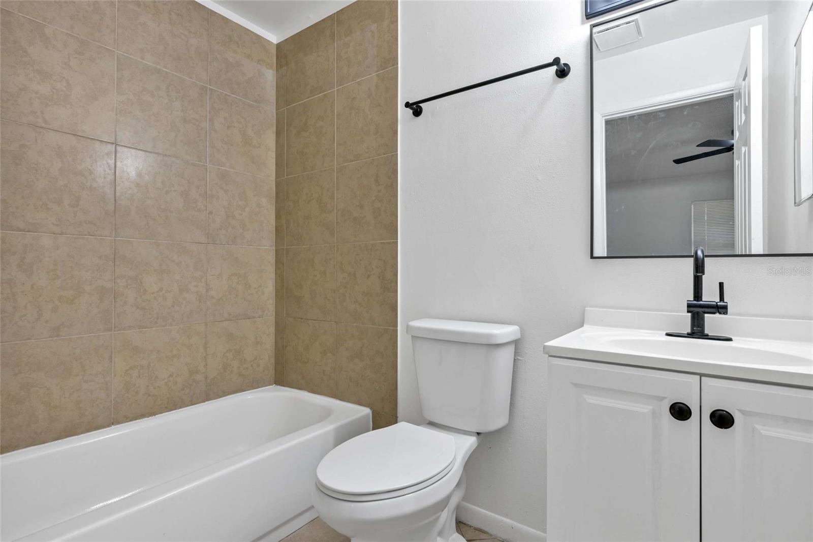 Image 29 of 32 For 506 28th Avenue