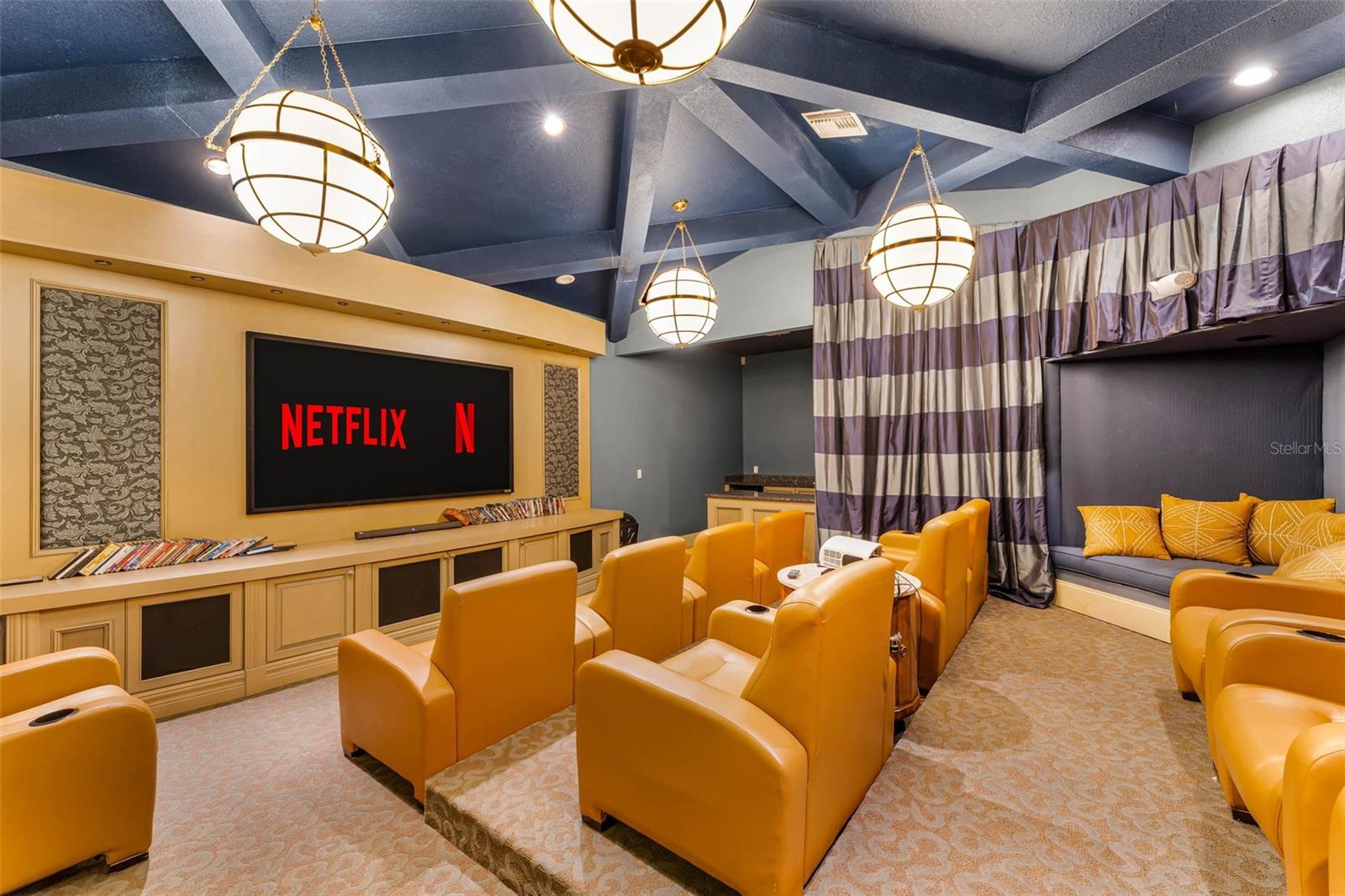 Image 38 of 39 For 5120 Conroy Rd 28