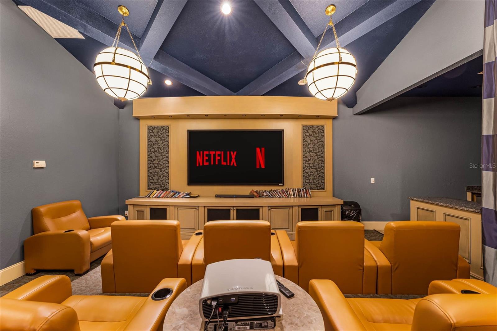 Image 39 of 39 For 5120 Conroy Rd 28