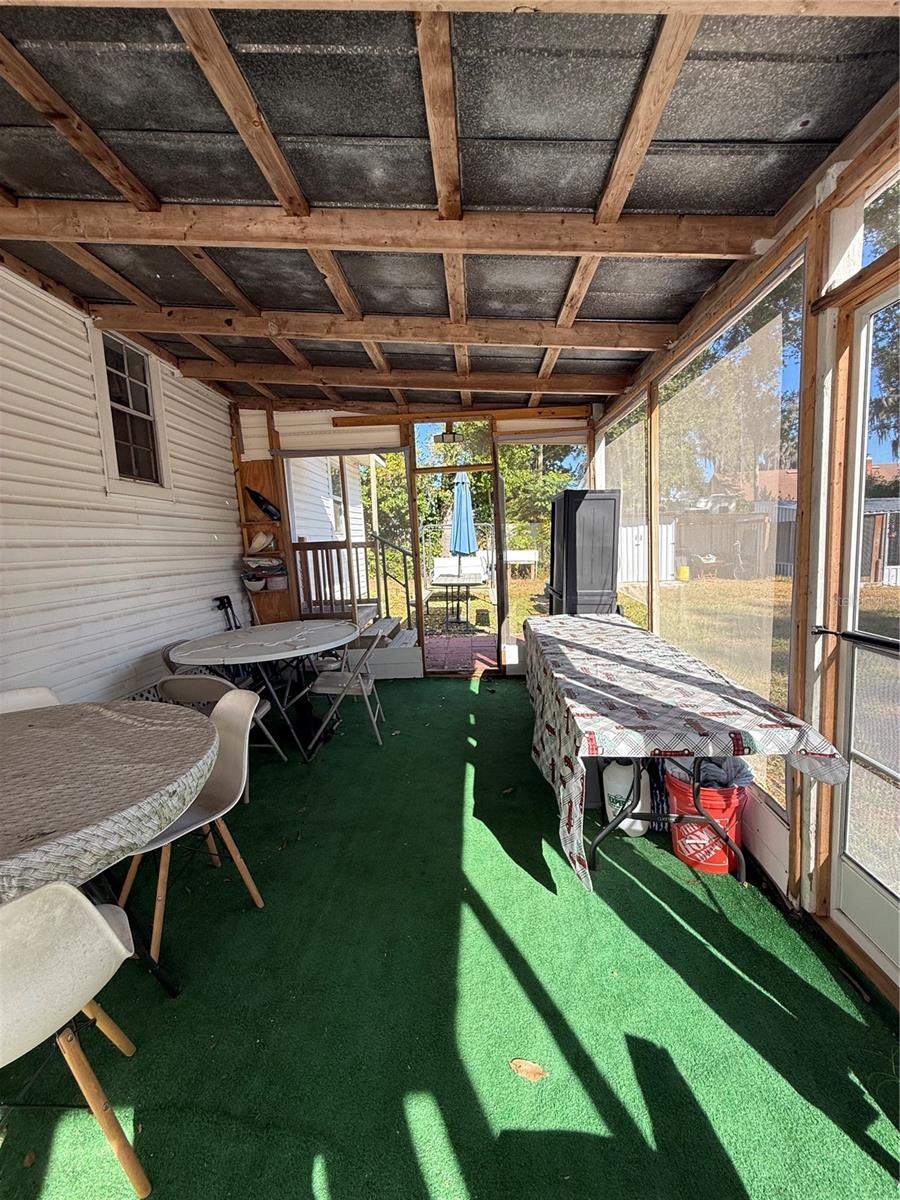 Image 23 of 31 For 650 9th Street Ne