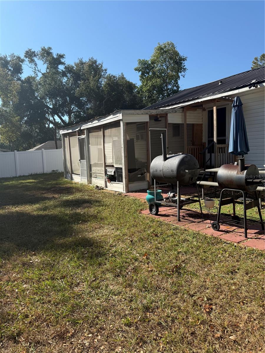 Image 25 of 31 For 650 9th Street Ne