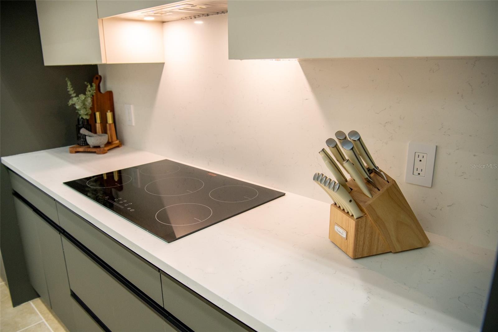 Image 28 of 44 For 1010 Joyce Court