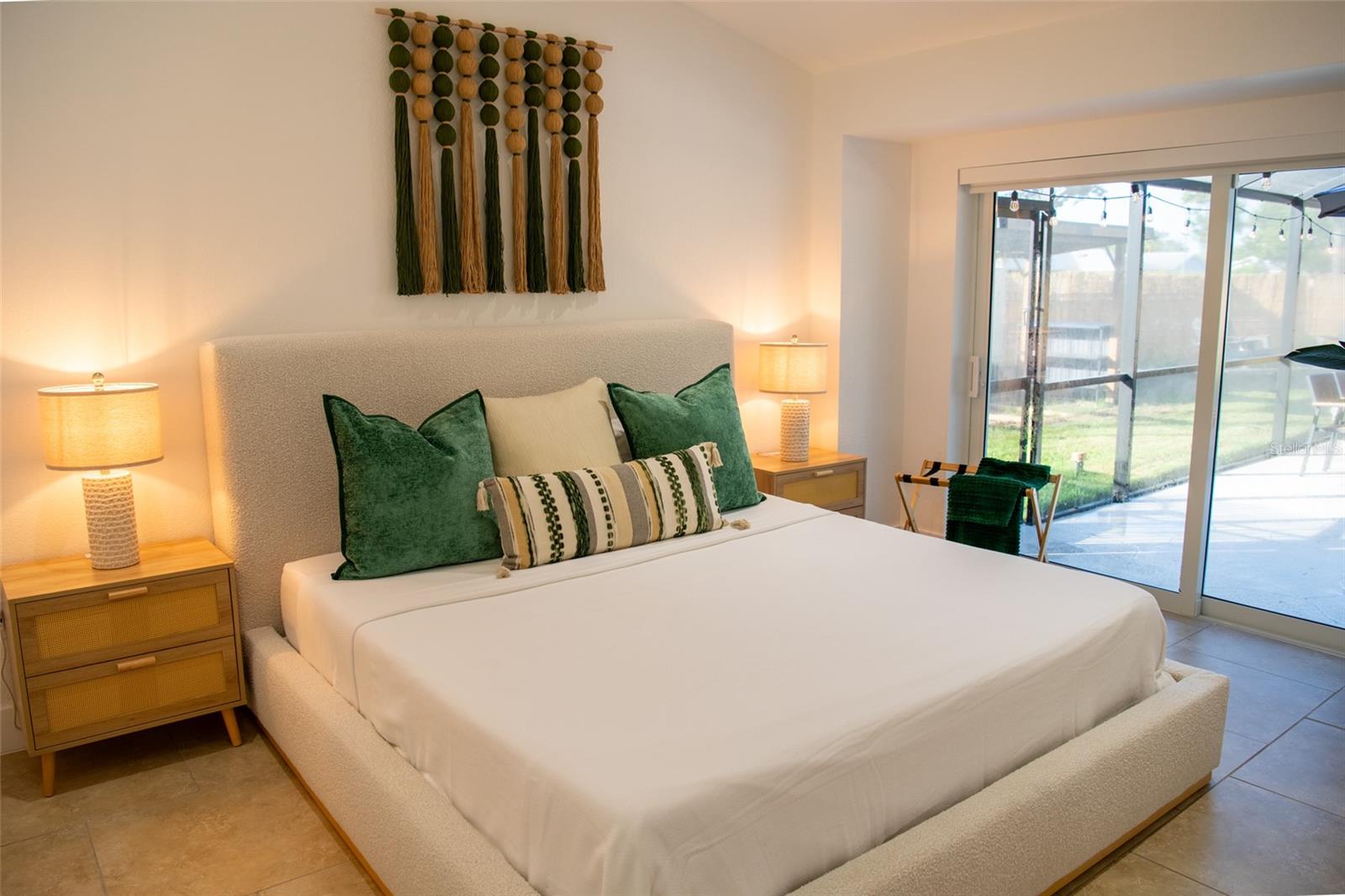 Image 7 of 44 For 1010 Joyce Court