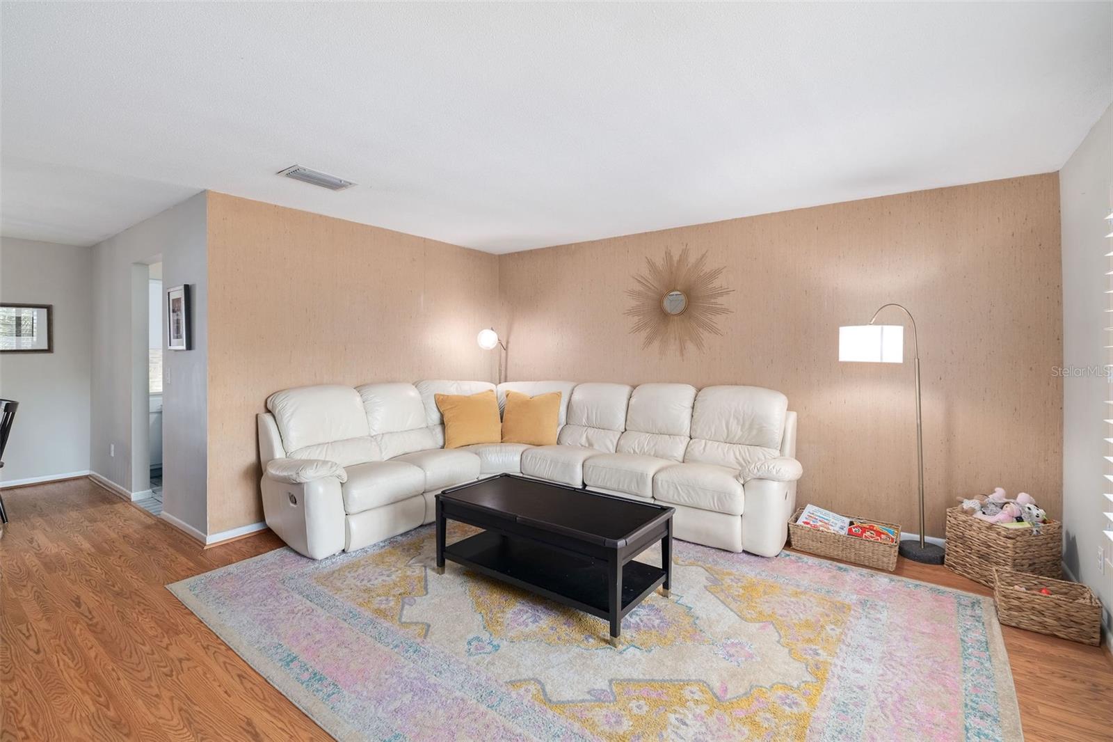 Image 4 of 31 For 3207 Lowndes Drive