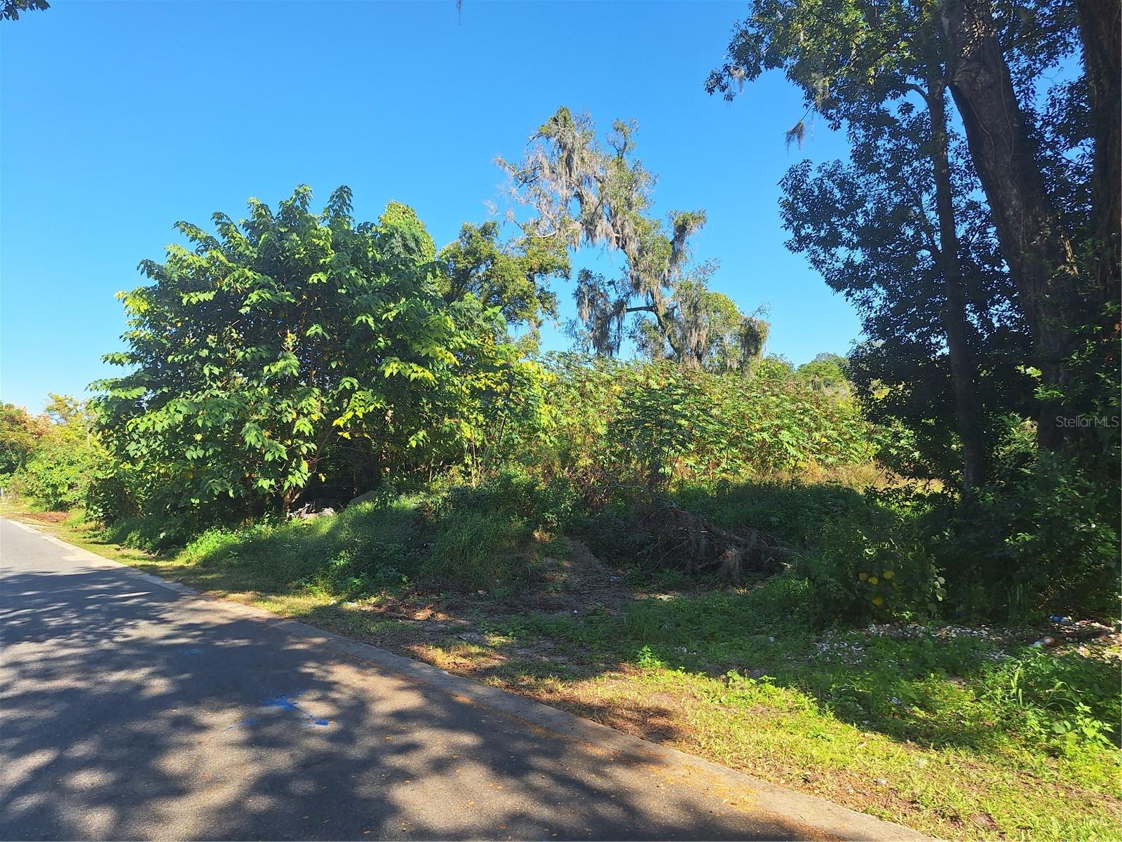 Image 2 of 5 For 335 12th Street