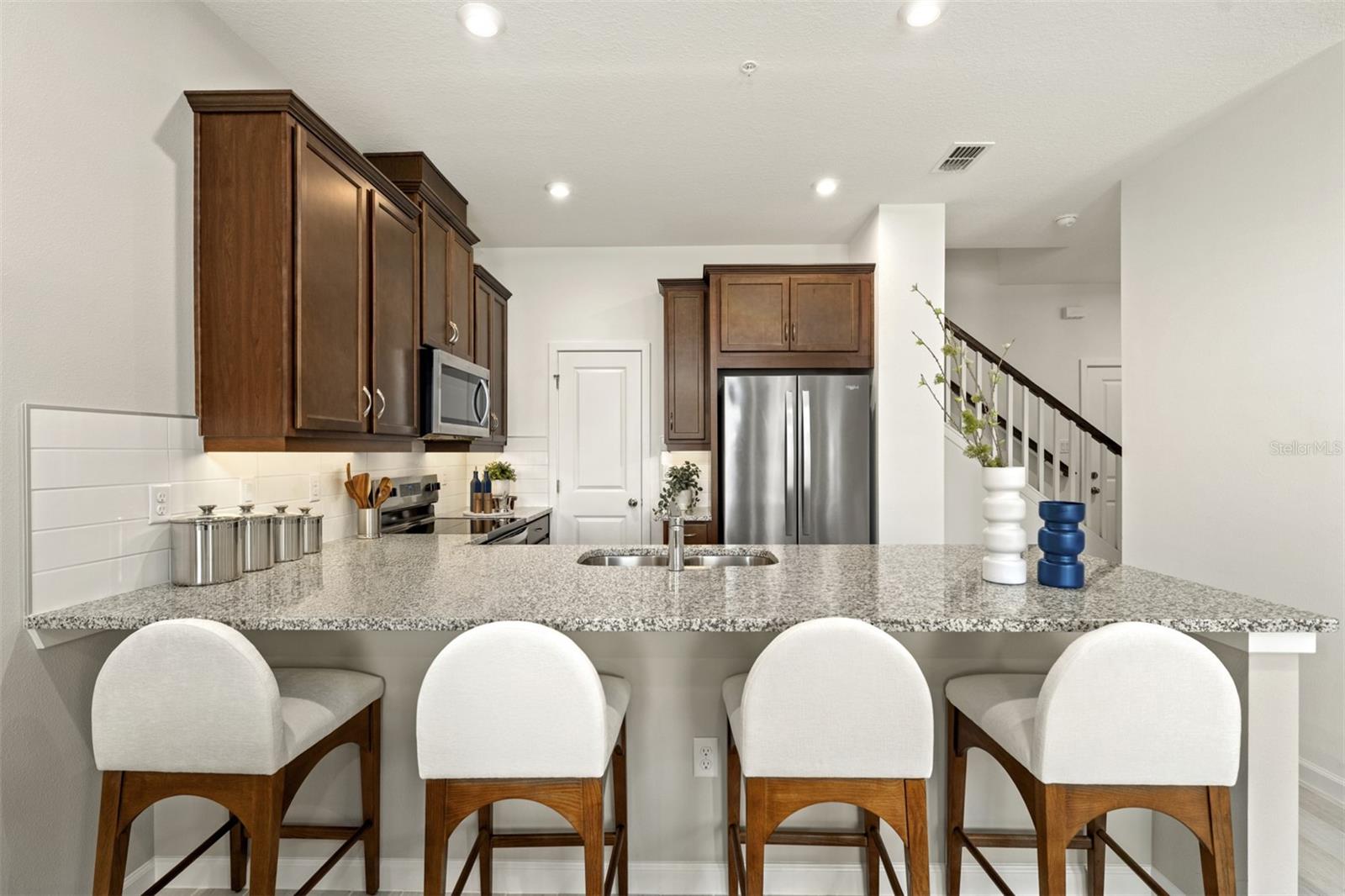 Image 11 of 18 For 9868 Walkway Drive