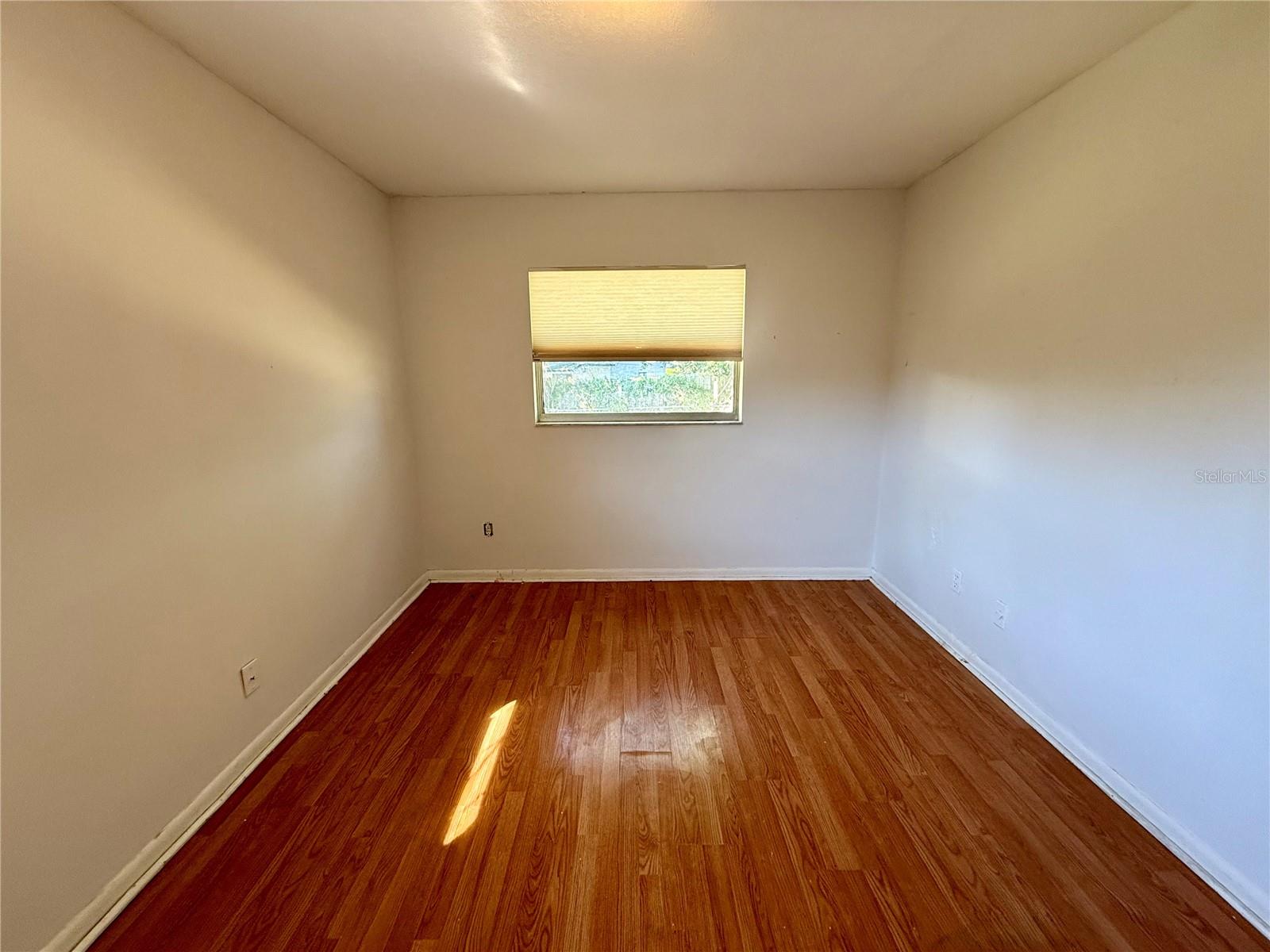 Image 14 of 25 For 7373 Laurel Hill Drive