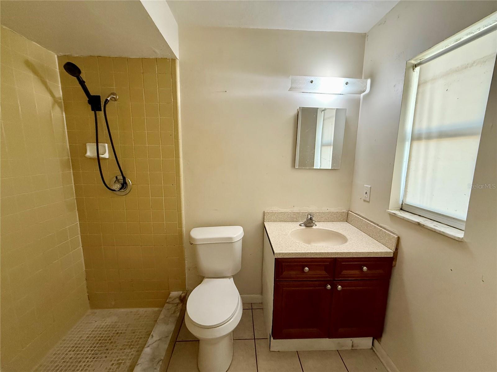 Image 19 of 25 For 7373 Laurel Hill Drive