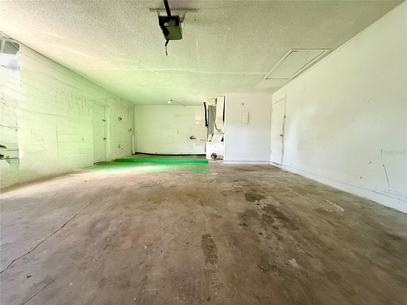 Image 24 of 25 For 7373 Laurel Hill Drive