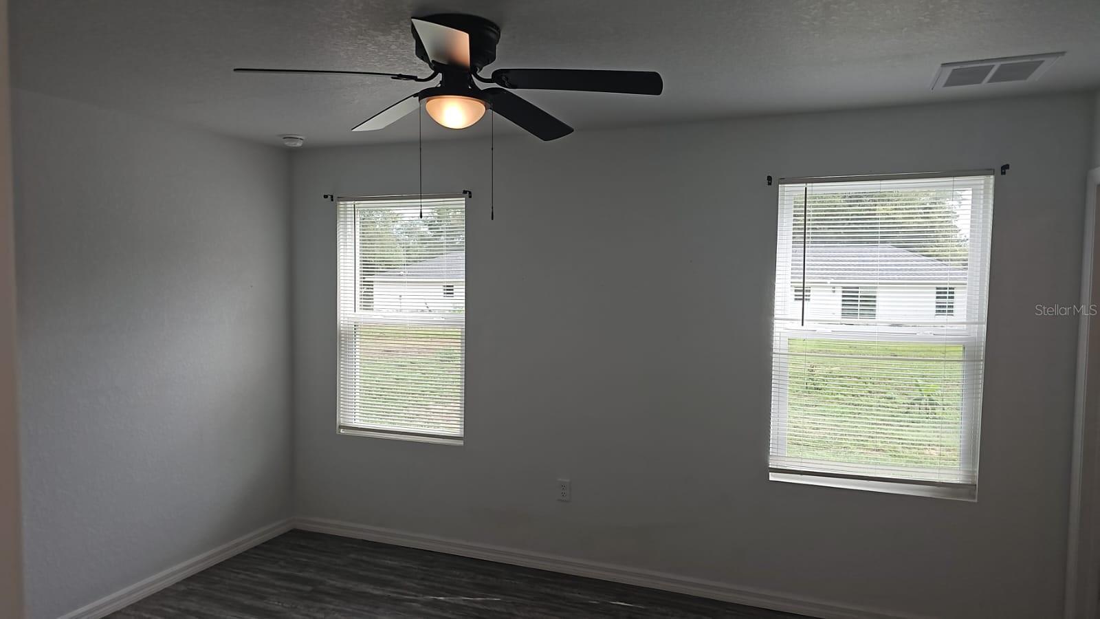 Image 13 of 22 For 15028 24 Place